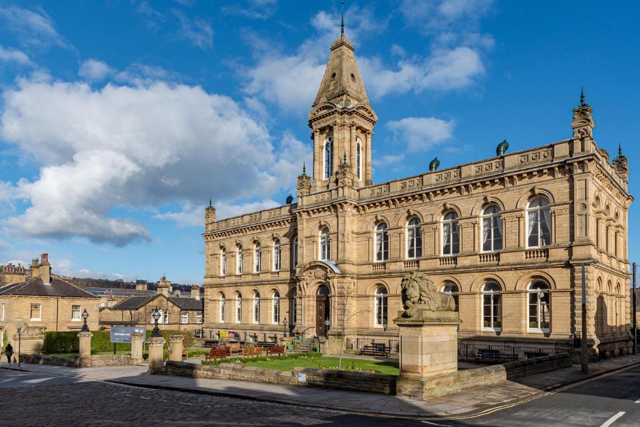 Riverside Balcony Apartment With Parking Just Minutes To Saltaire Shipley (West Yorkshire) Buitenkant foto