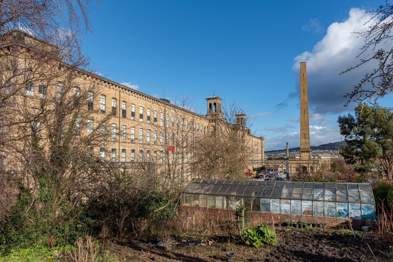 Riverside Balcony Apartment With Parking Just Minutes To Saltaire Shipley (West Yorkshire) Buitenkant foto