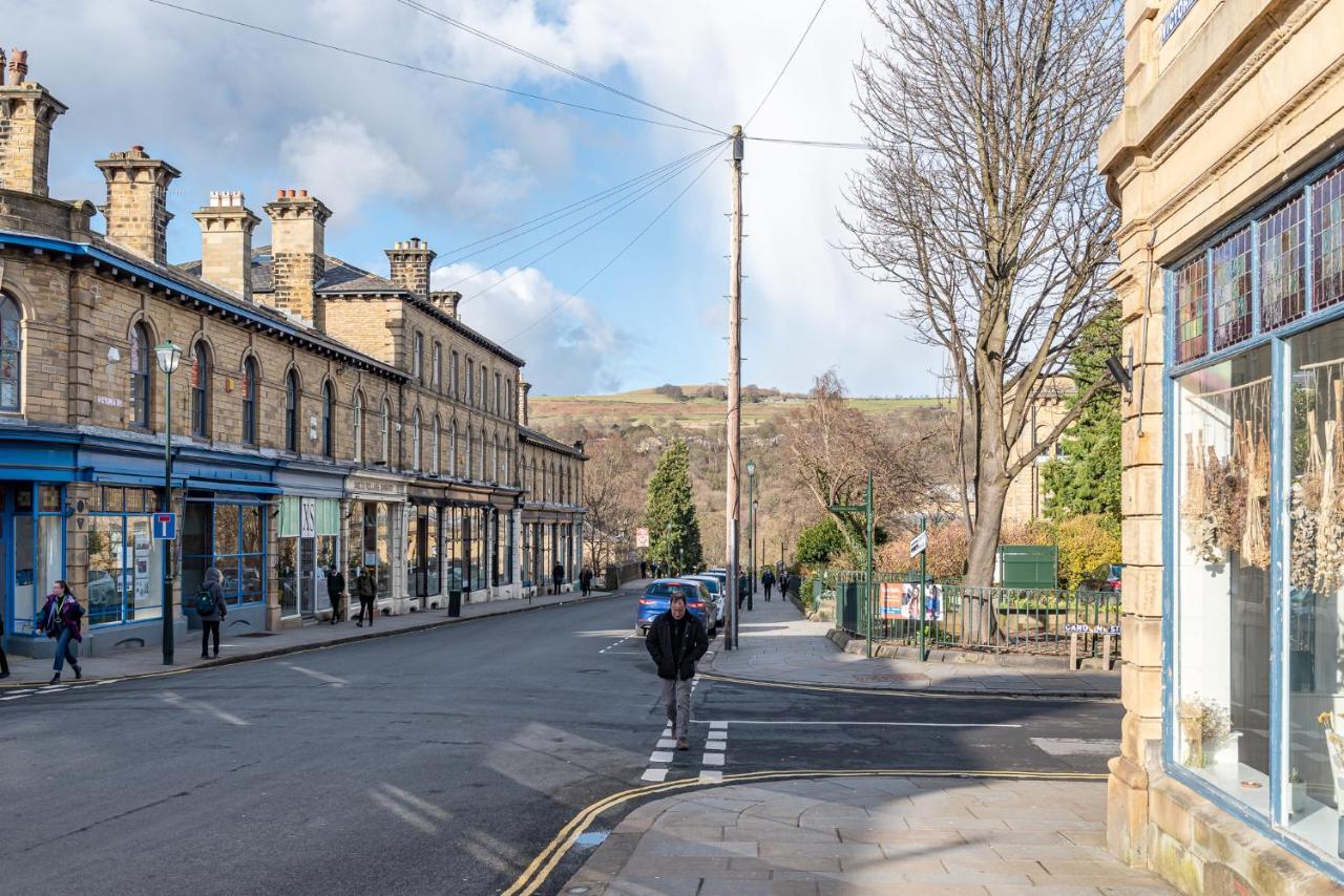 Riverside Balcony Apartment With Parking Just Minutes To Saltaire Shipley (West Yorkshire) Buitenkant foto